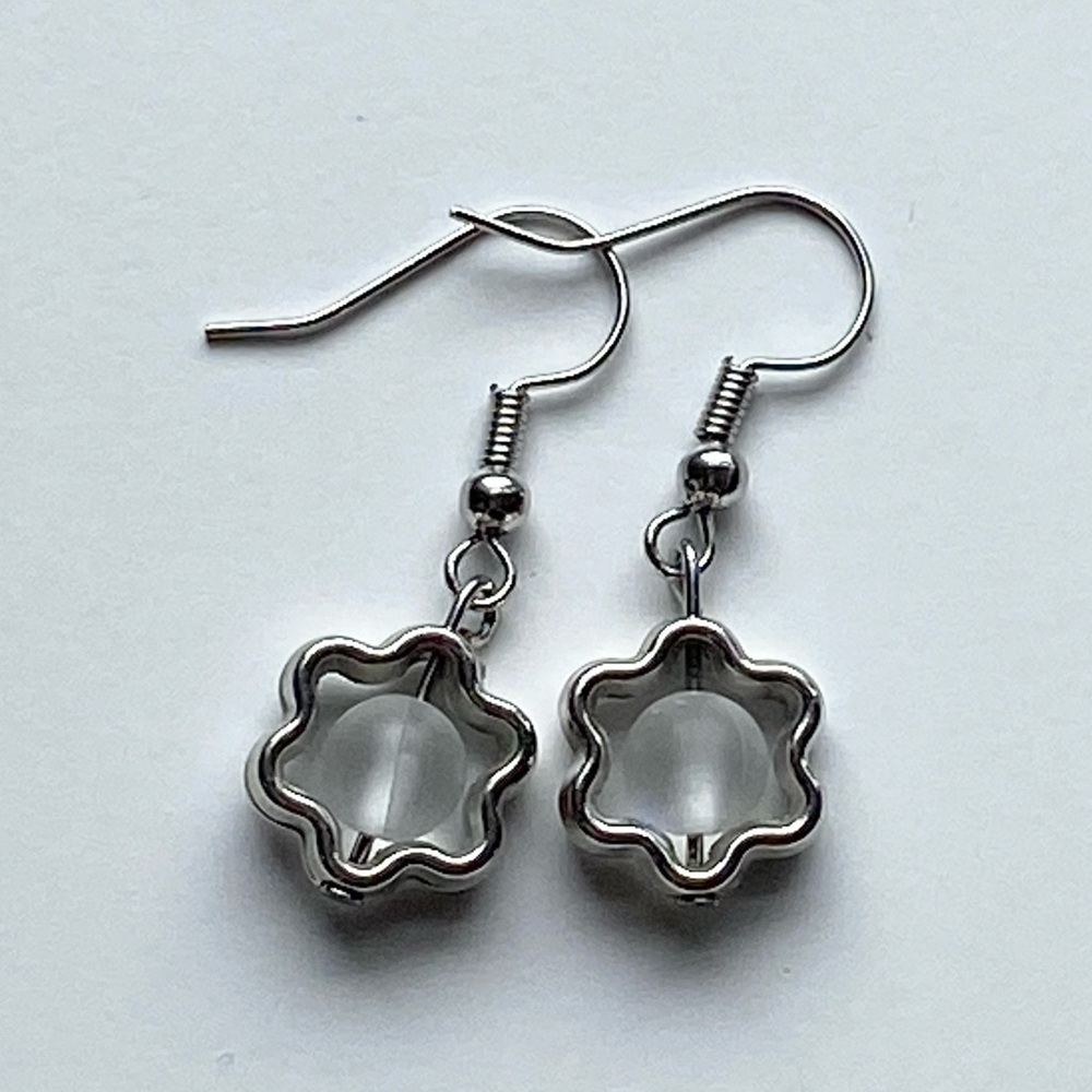 ❣︎ Shiny flower earrings ❣︎